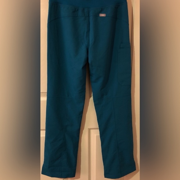 Figs Kade Cargo Scrub Pants Teal Blue Sz XS NWT - Picture 2 of 5